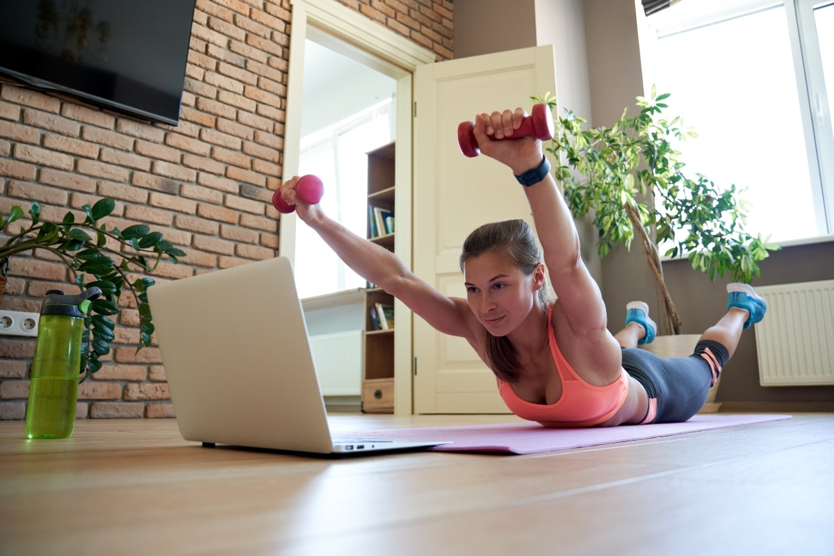 At-Home Exercises to Strengthen Your Middle Back