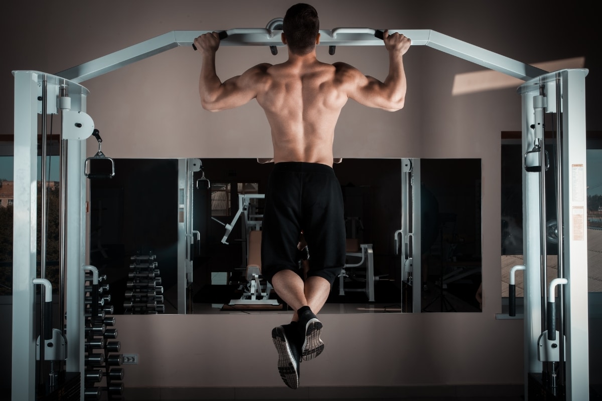 Overhand Grip Pull-Up: A Step-by-Step Guide to Mastery