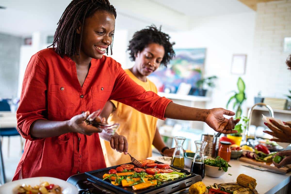 Building Muscle or Burning Stomach Fat: A Delicious Diet Approach