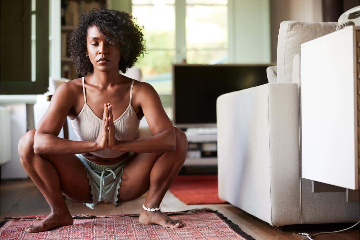 Primal Squat, woman, exercise