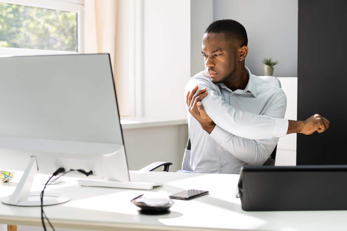 Deskercise: Effective Fitness Strategies for the Office Worker