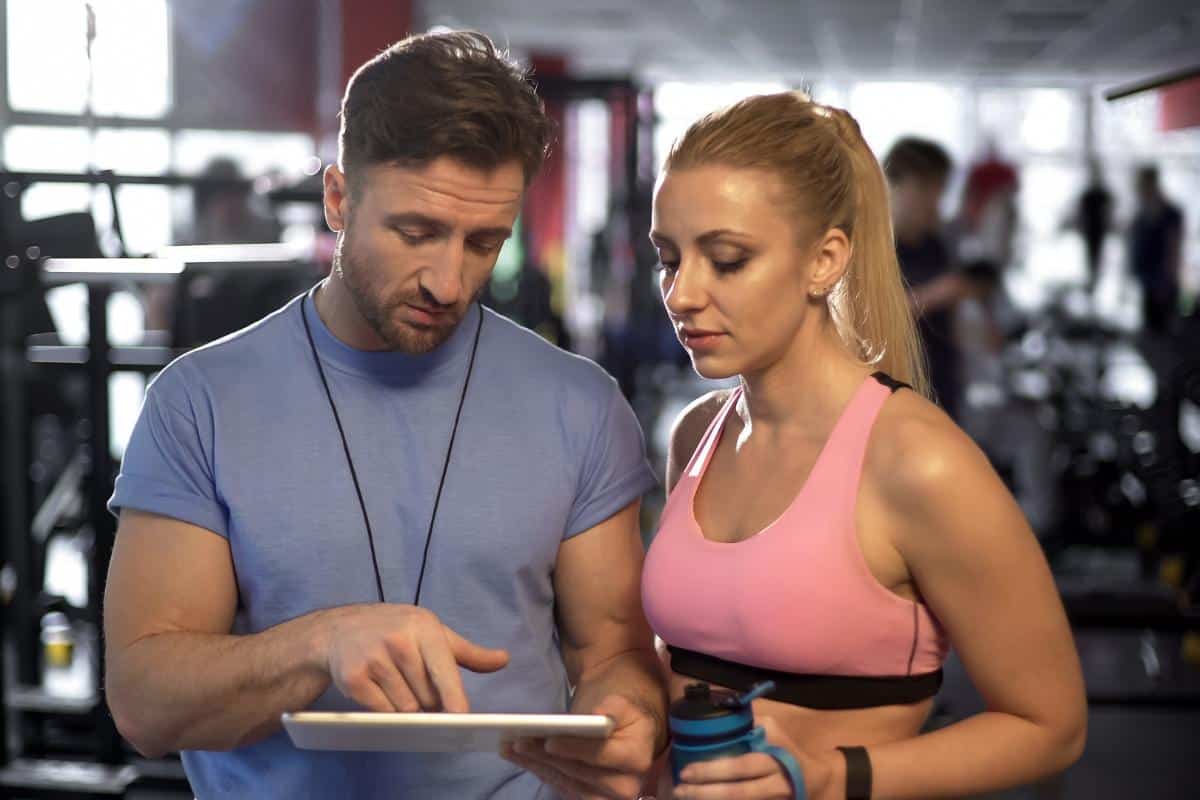 Personalizing Muscle Gain Tailoring Diet Training and Tracking for Optimal Results