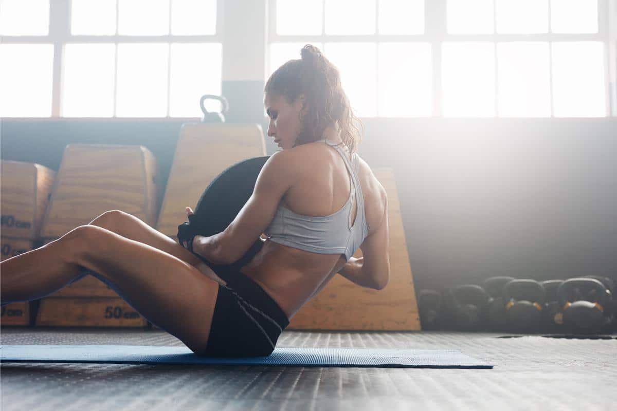 The 3 Best Core Exercises to Incorporate Daily for a Stronger Midsection