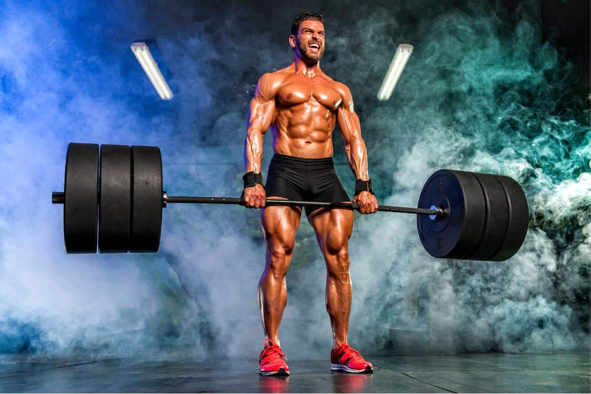 Lifestyle Bodybuilder Romanian Deadlift