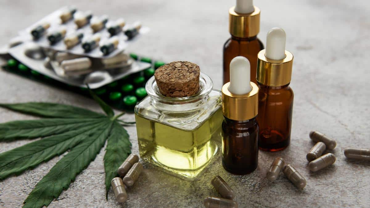 Unlocking Adequate Rest and Recovery: The Role of CBD in Enhancing Sleep Quality for Muscle Growth