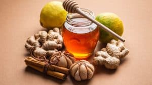 Learn natural remedies to reduce face puffiness post-workout. Say goodbye to redness and inflammation with simple tips.