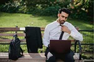 Stay Organized and Stylish: Top Laptop Bags for Busy Professionals Who Love Fitness