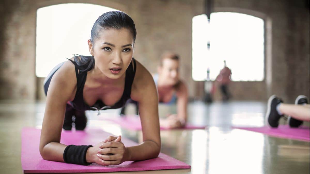 Workouts You Can Do with Just a Mat and a Towel