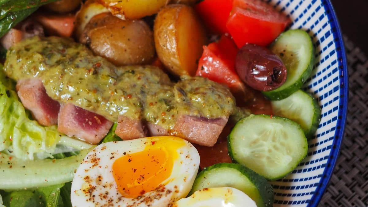 How a High Protein Diet Supercharges Fat Loss & Muscle Gain